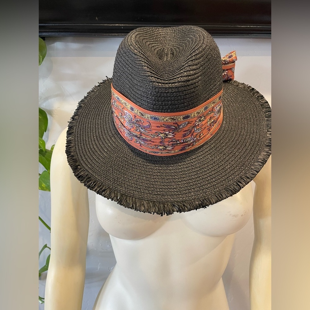 Black Straw Hat with paisley vintage 100% silk Liz Claiborne scarf size S/M - Picture 2 of 8